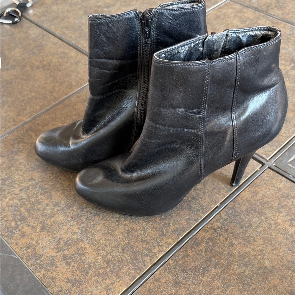 Nine West Black Heeled Boots